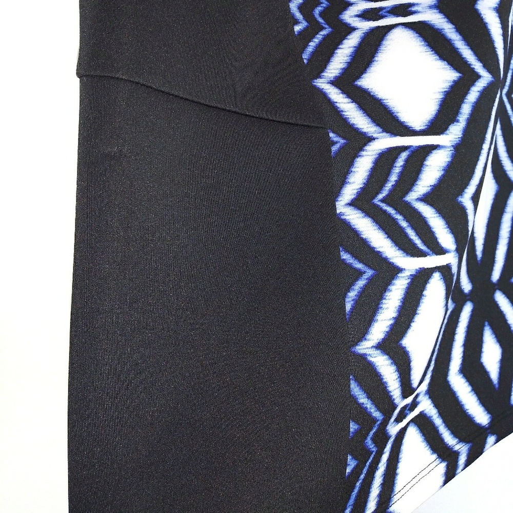 πHPπ NWOT Lane Bryant Scuba Blouse - Picture 4 of 5